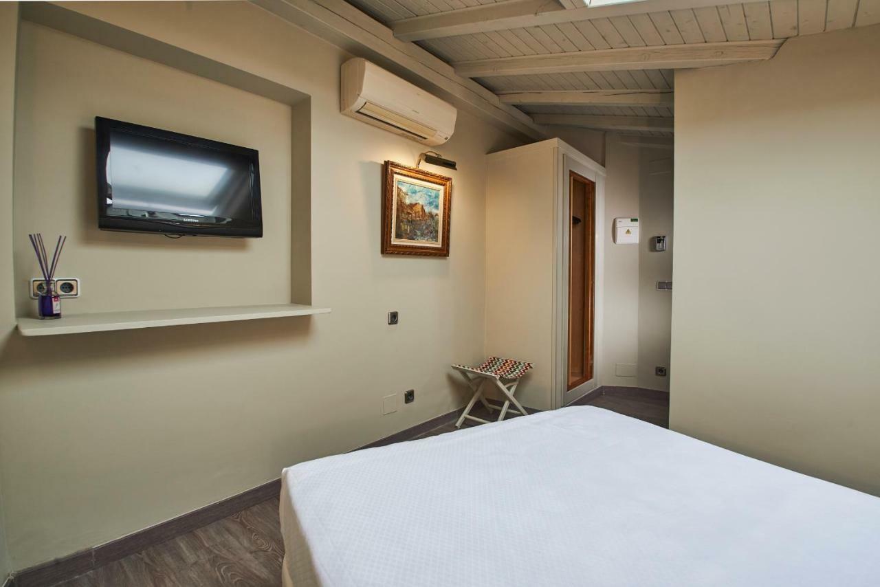 Sotopalacio Hsr Madrona Extérieur photo