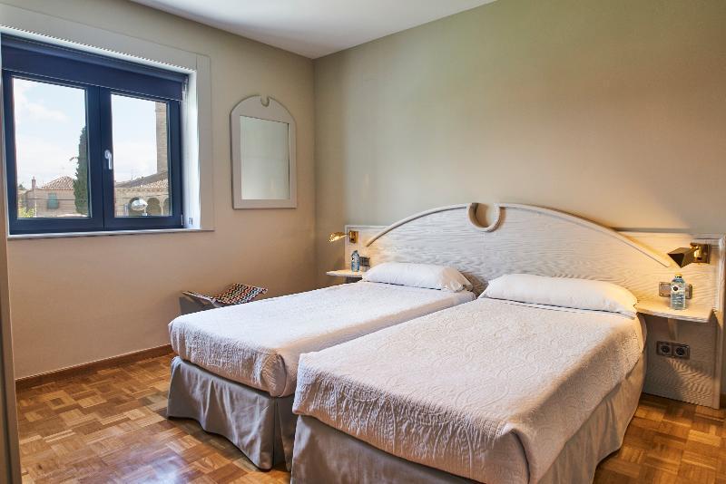Sotopalacio Hsr Madrona Extérieur photo